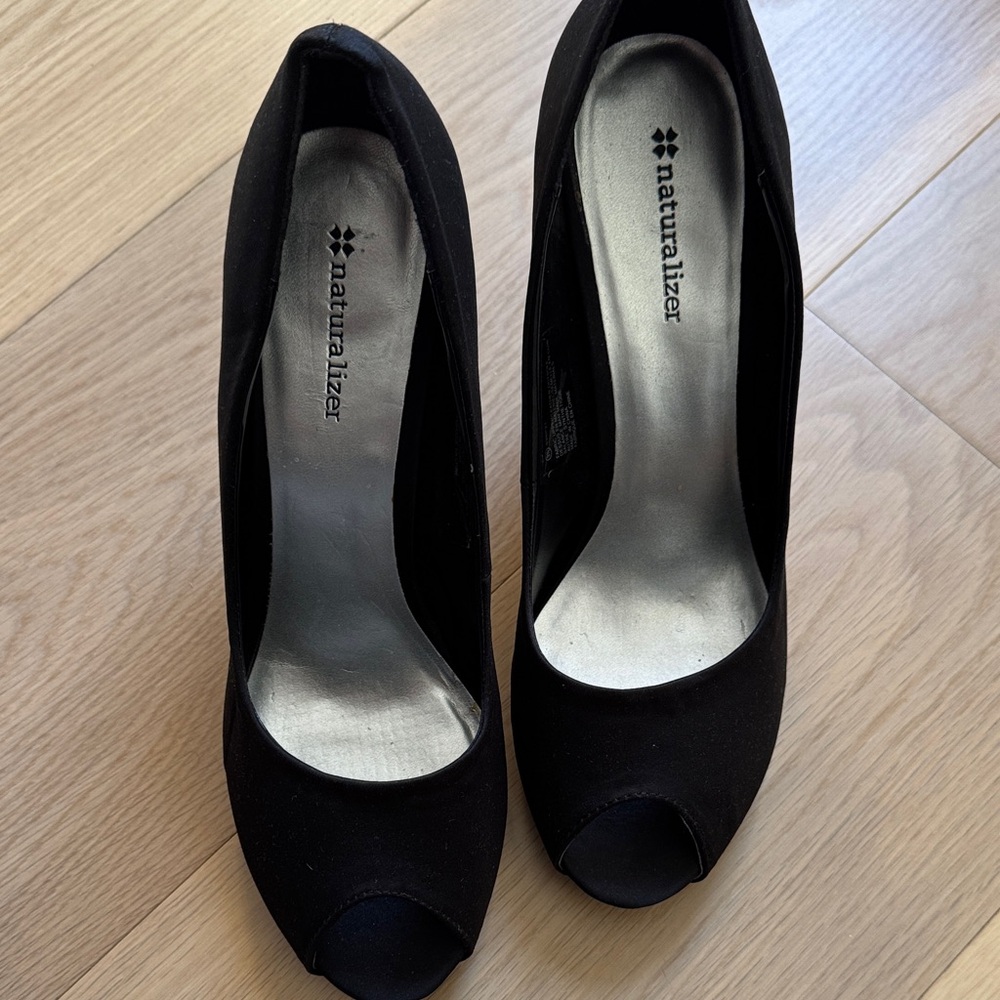 Naturalizer Black Peep Toe Heels